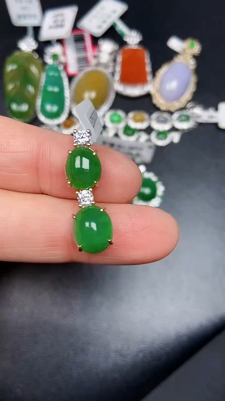 银S925镶嵌戒指翡翠2600