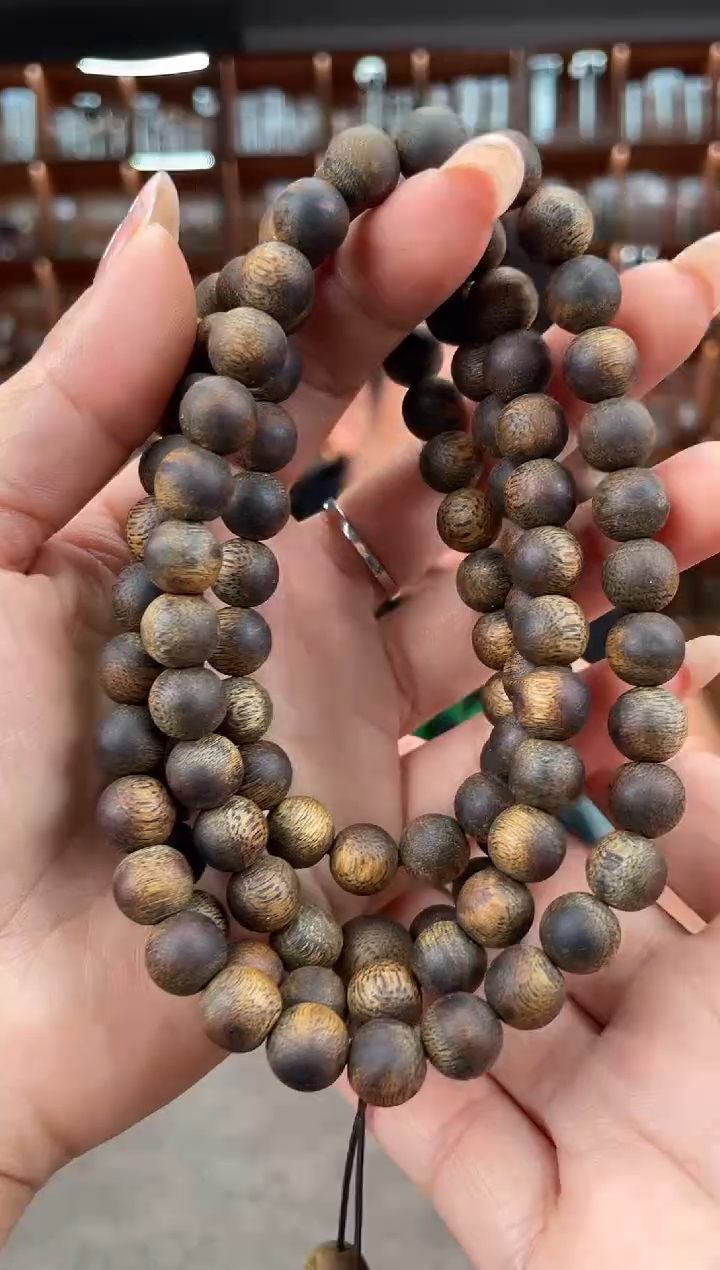 【闪购商品】沉香手串45号老料国香绿奇楠多样性发一条