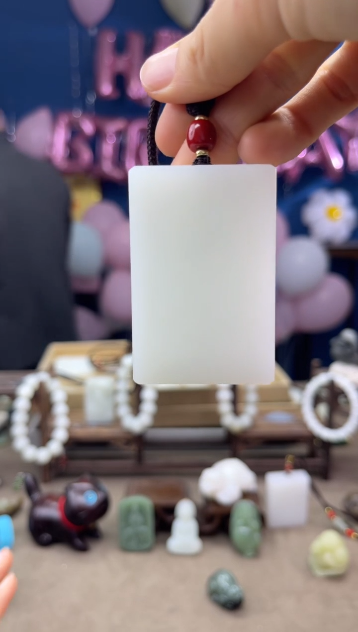 【闪购商品】和田玉颈饰未镶嵌1