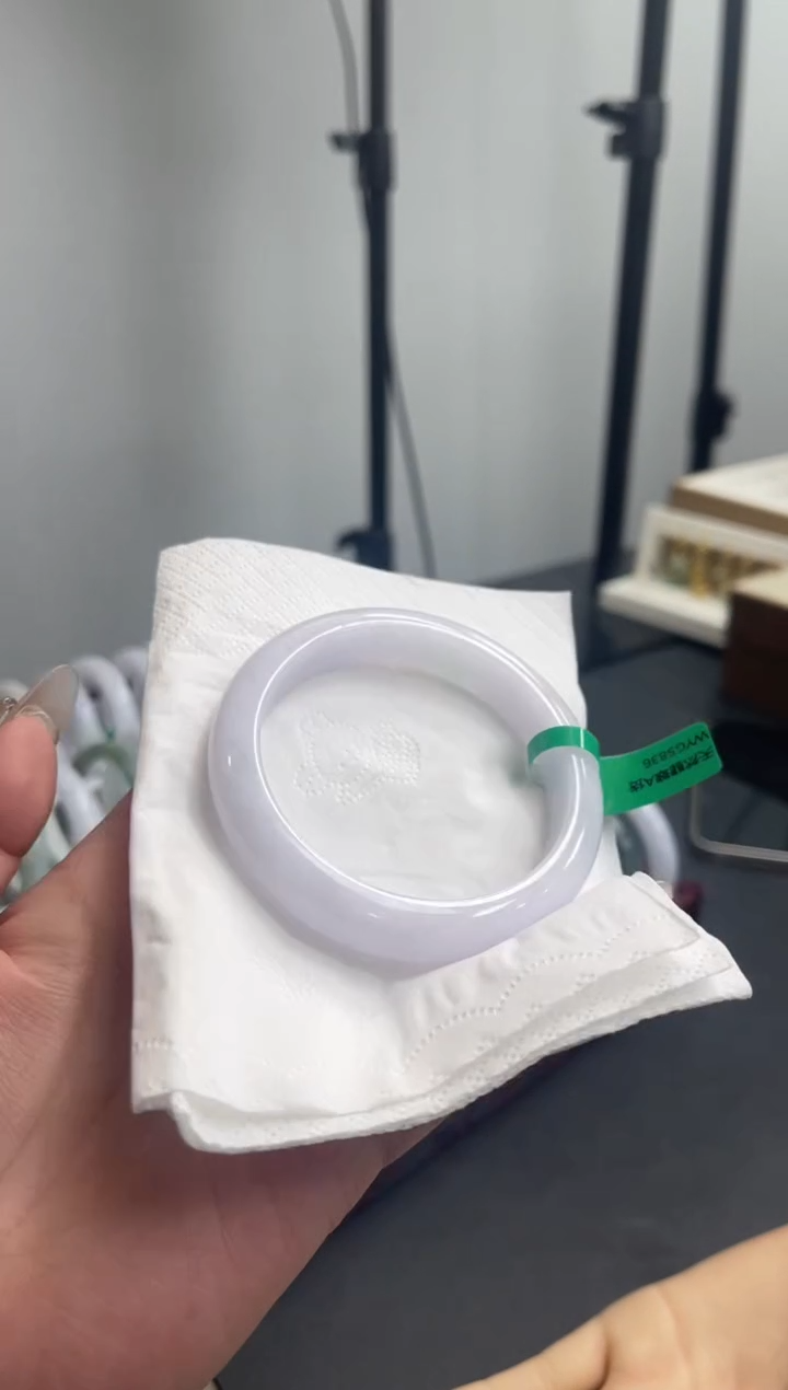 翡翠手镯未镶嵌00000001