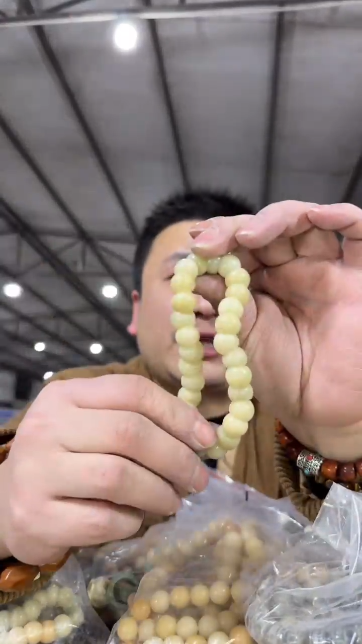 【闪购商品】菩提根/象牙果手串H146