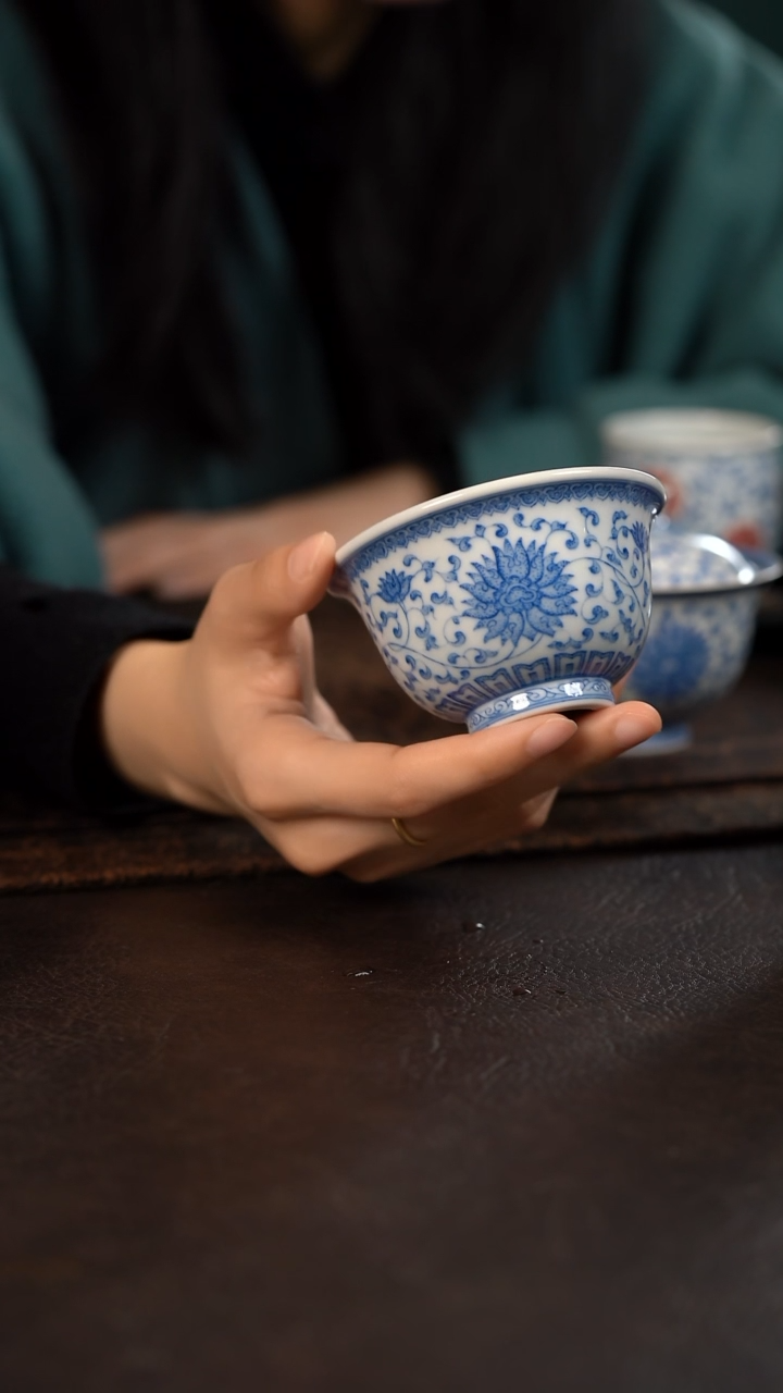 【闪购商品】杯聚澜堂缠枝莲大压手杯