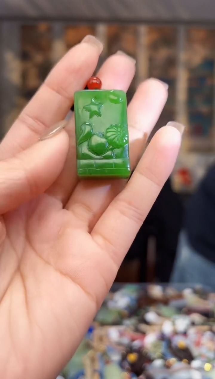 【闪购商品】和田玉挂件未镶嵌拍一发一