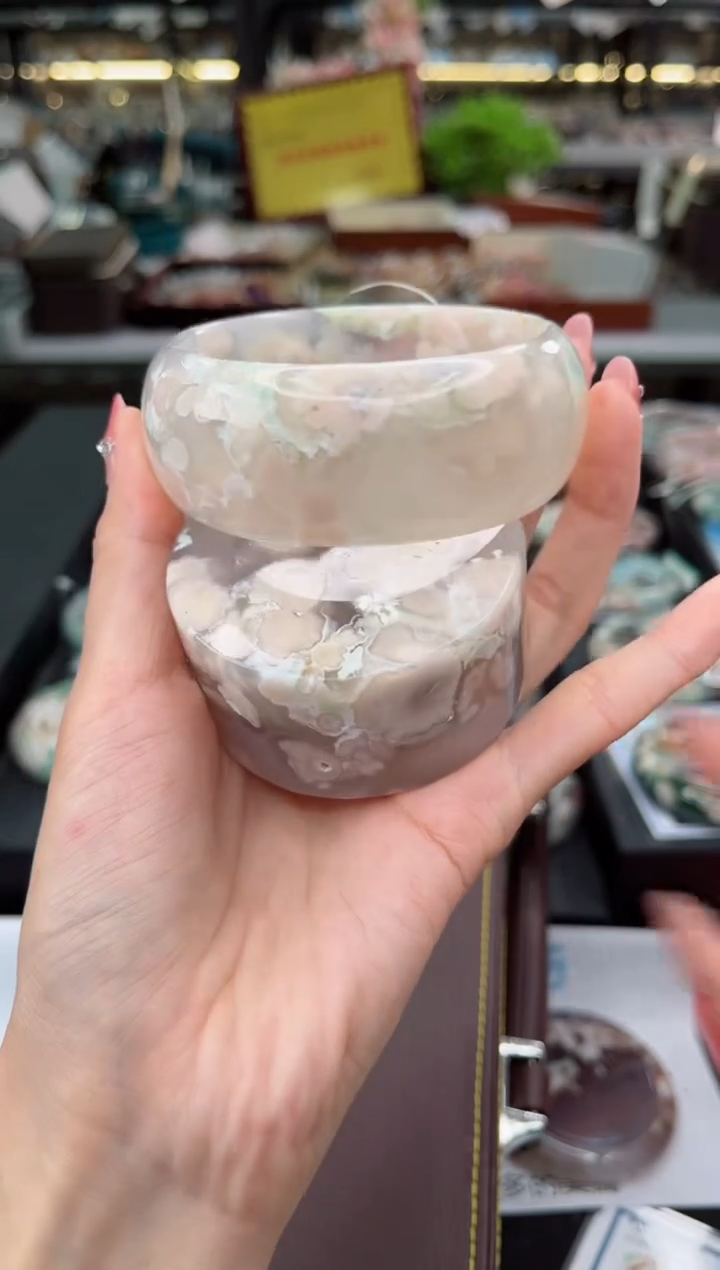 【闪购商品】石英质玉手镯未镶嵌62圈口（赠品镯心）s9731