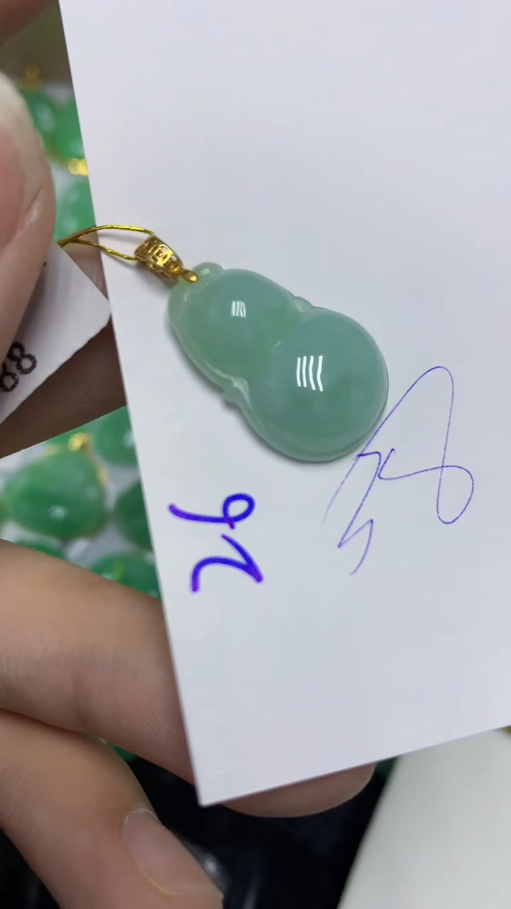 颈饰未镶嵌翡翠缅甸A货翡翠