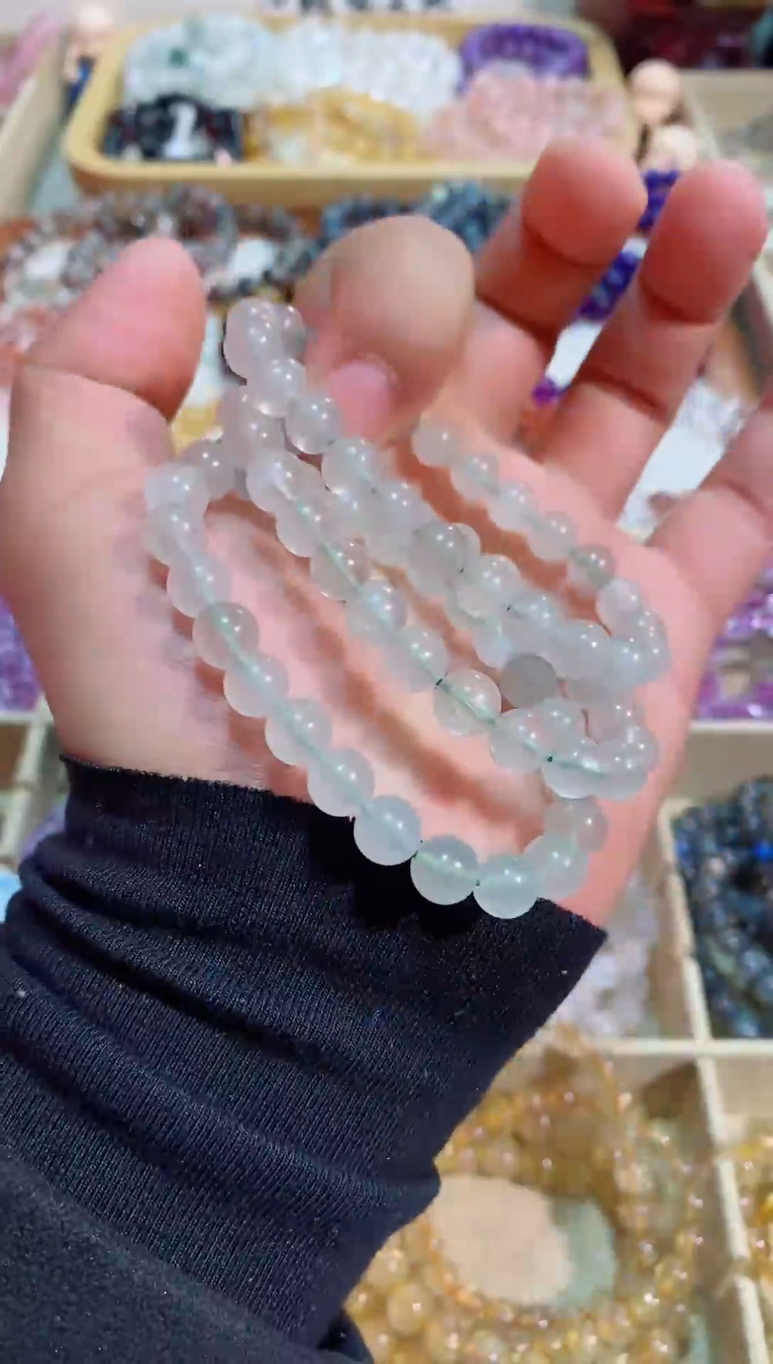 【闪购商品】水晶手链未镶嵌绿兔毛8M+ (多样性发其一）