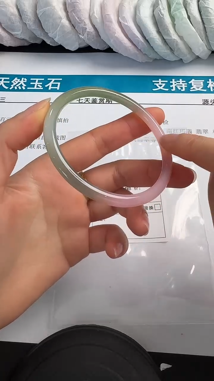 未镶嵌手镯石英质玉007