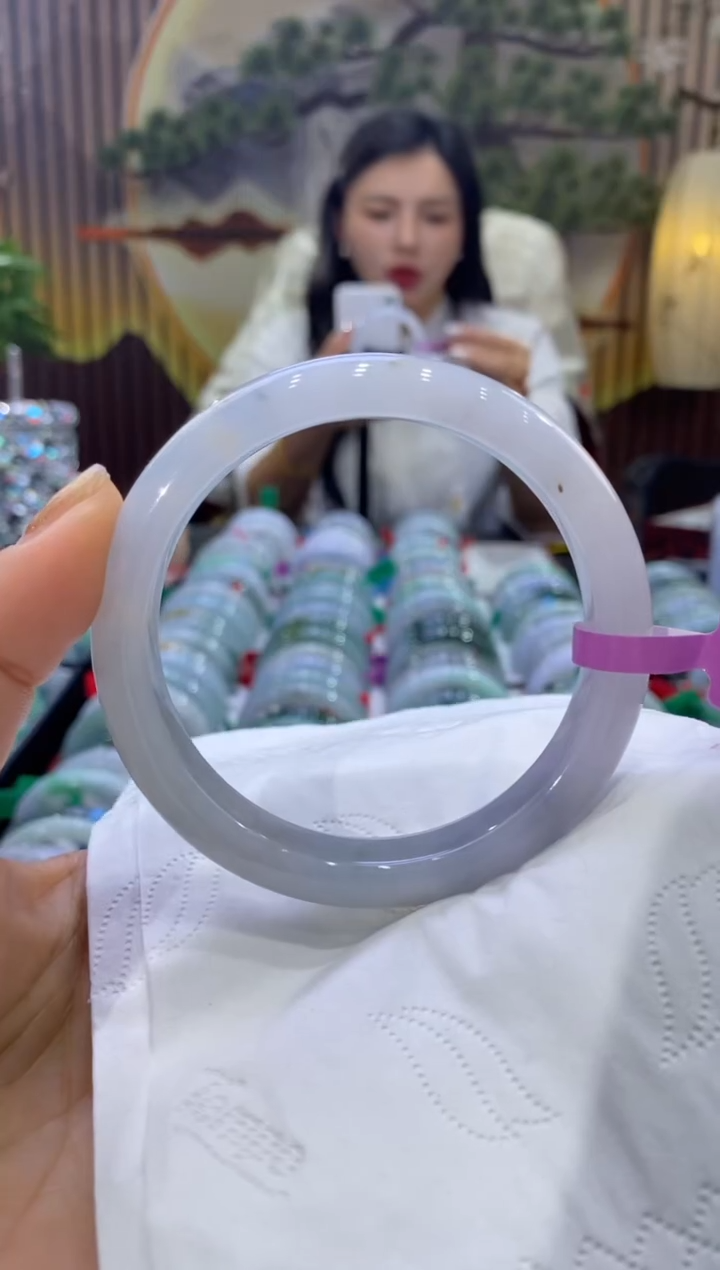 【闪购商品】翡翠手镯未镶嵌多人09832