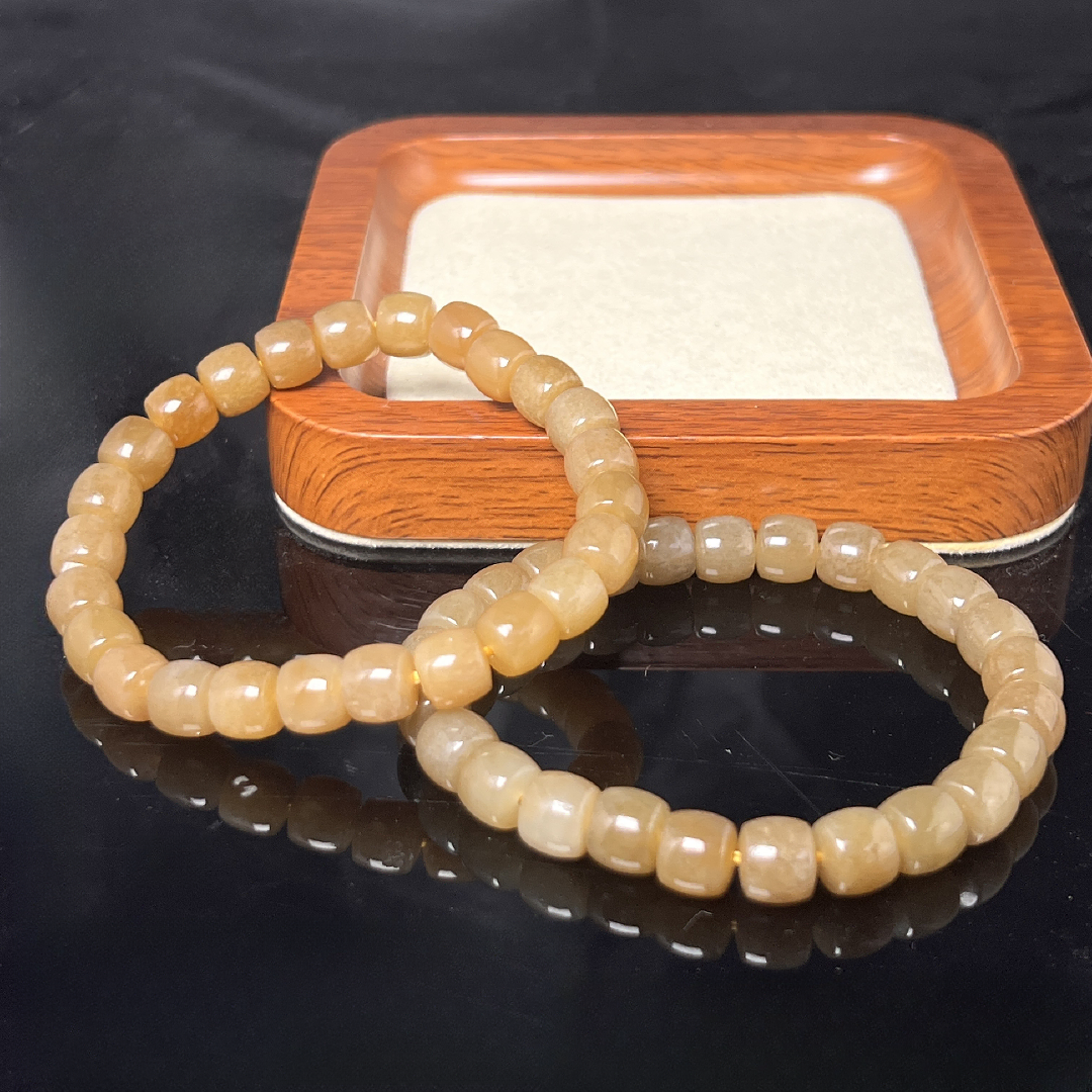 【老郑家】和田玉手串 约8mm 多样性发一件 1343