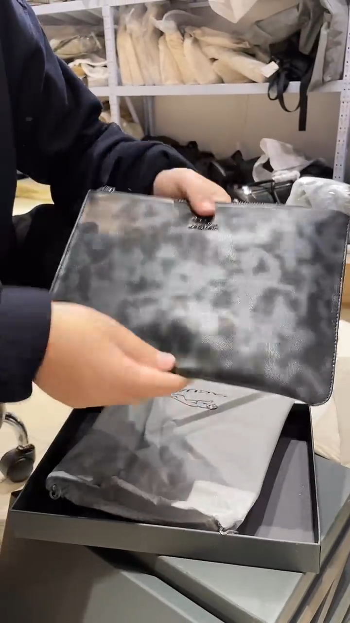 头层牛皮501品牌男包清货中（不要卡单，理性消费）