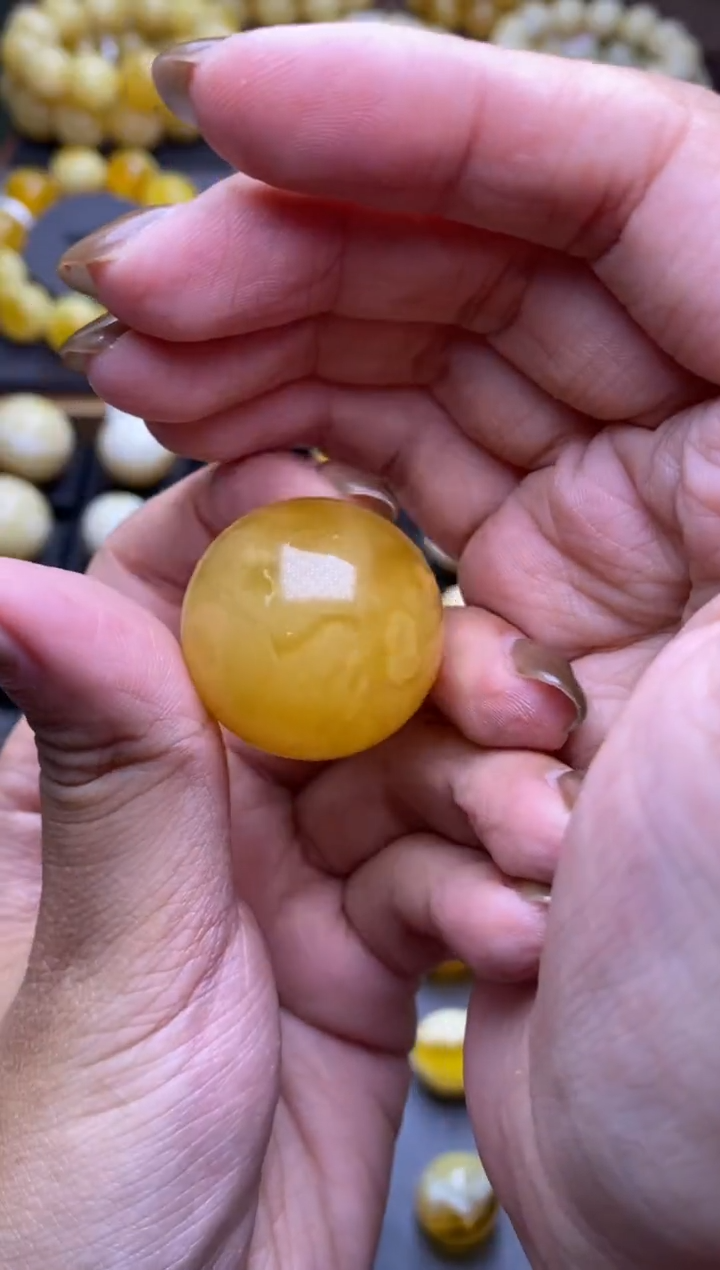 【闪购商品】琥珀裸石未镶嵌 大小姐珠宝严选38