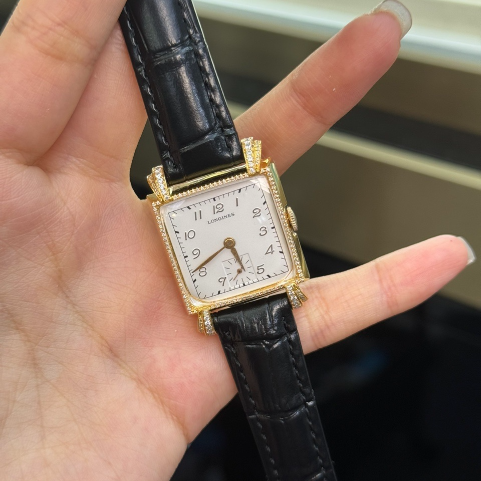 95新 Longines/浪琴  手动机械后钻26.5mm/公价32999/w10522