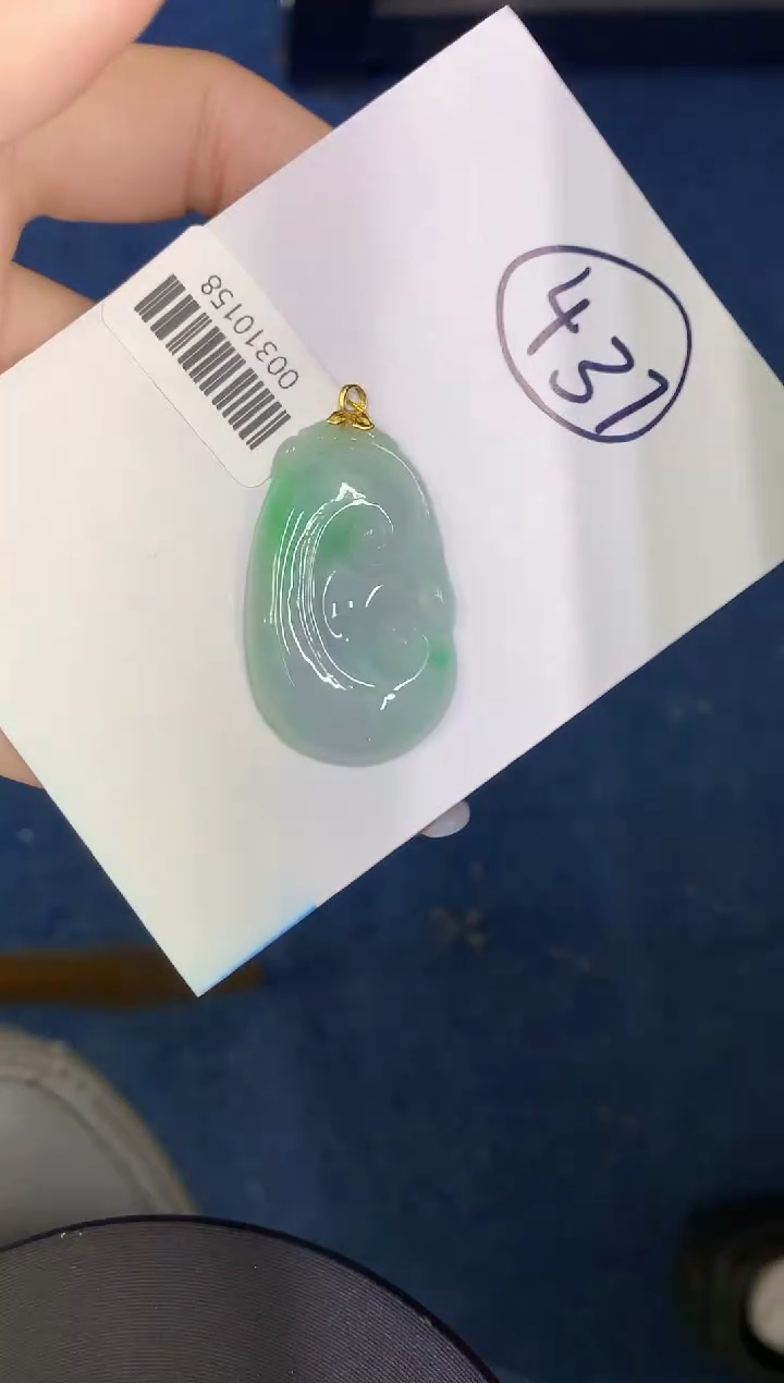 【闪购商品】翡翠颈饰18K金镶嵌0000000000