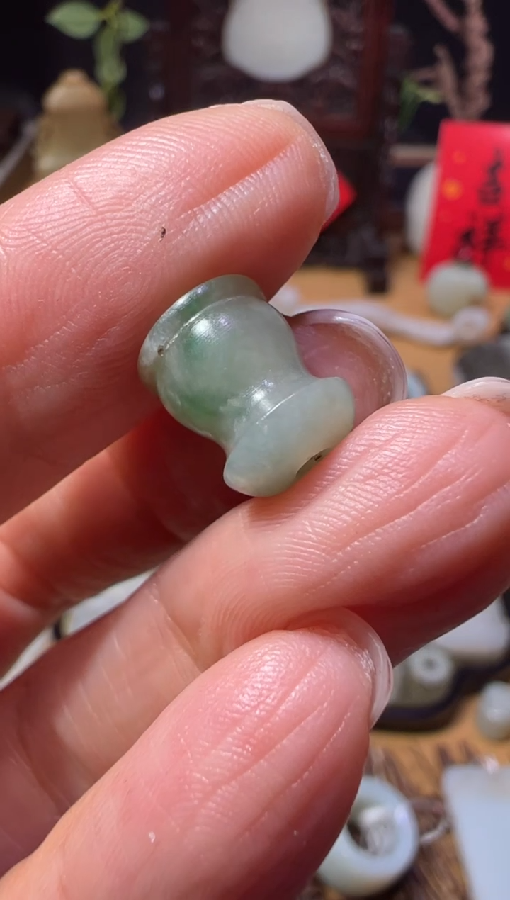 【闪购商品】翡翠山西文物商店翡翠佛塔···