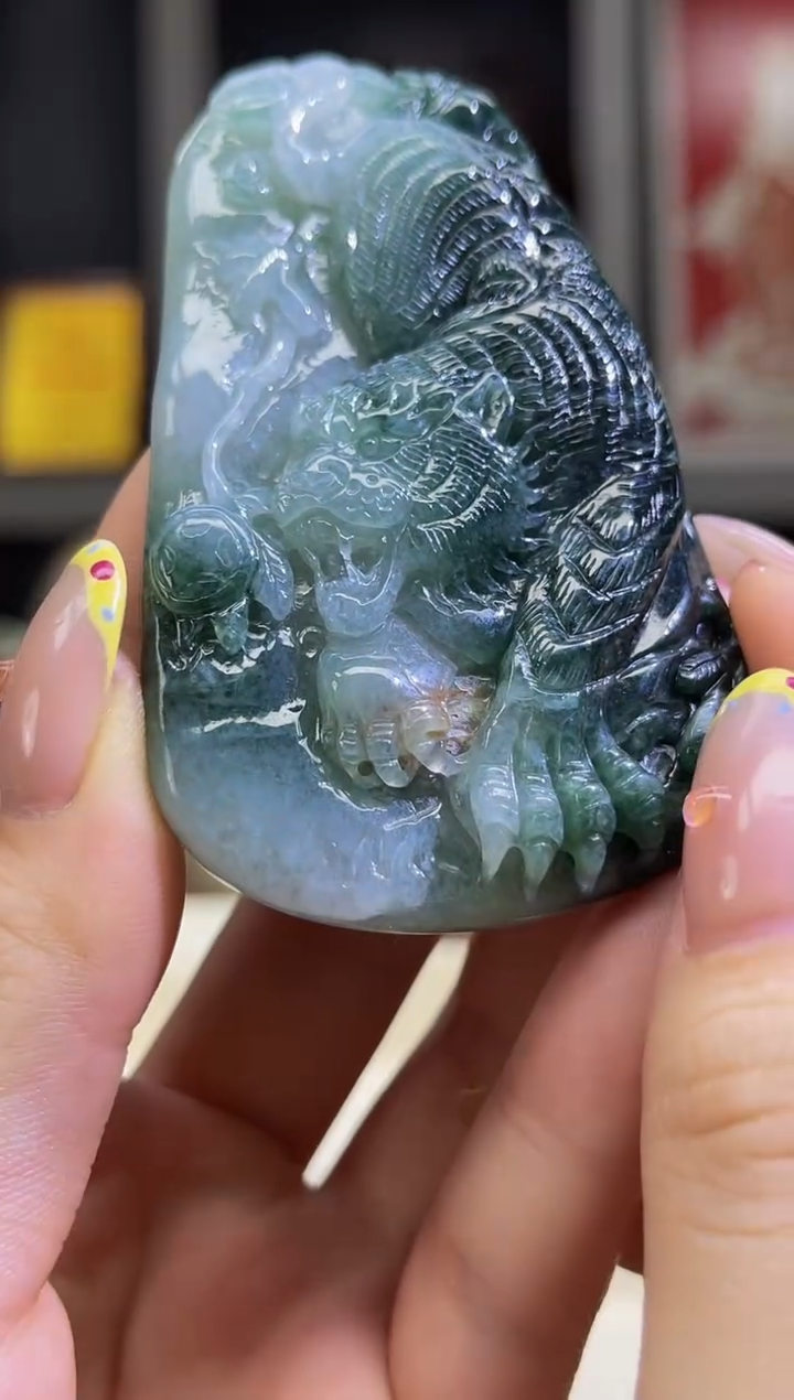 翡翠未镶嵌颈饰MFC081497