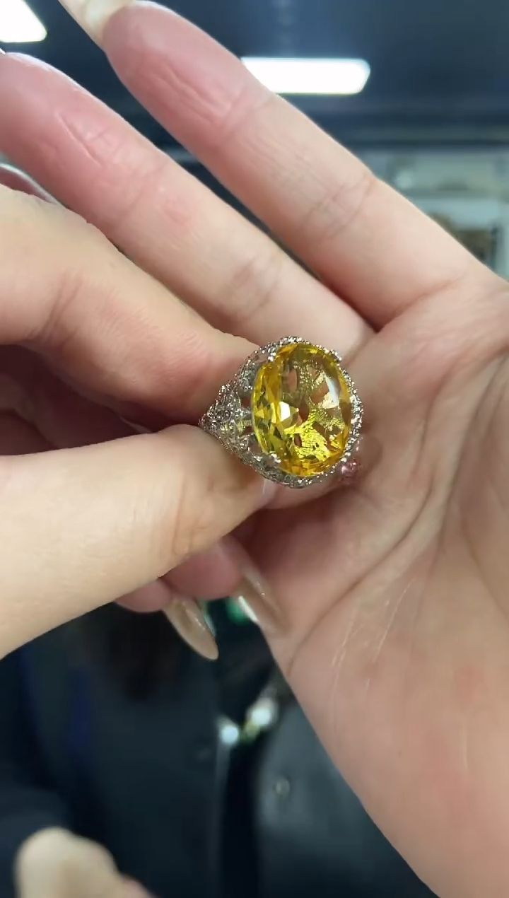 【闪购商品】水晶戒指未镶嵌多样性发其一颜色微差