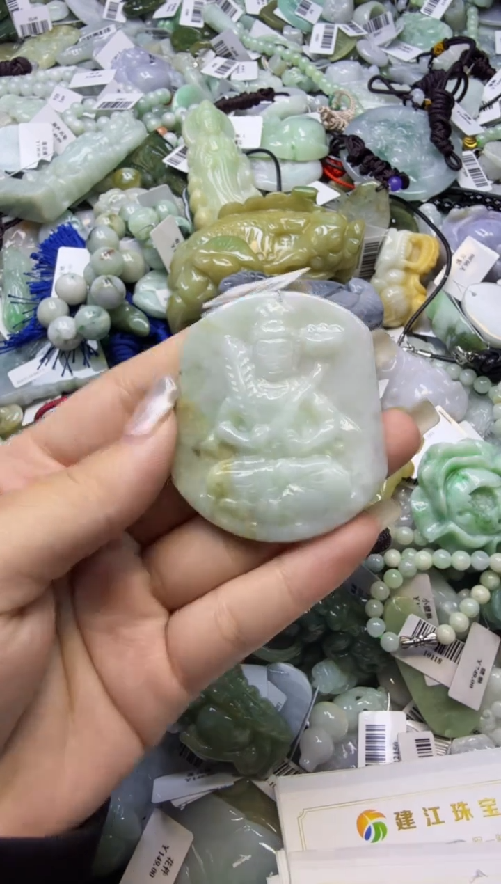 【闪购商品】翡翠颈饰未镶嵌00000294