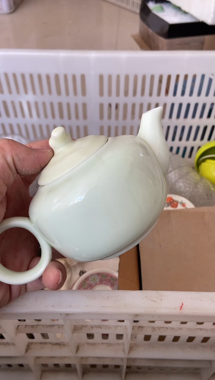 杯无运费险有瑕疵的摄影的产品有使用过的痕迹有点脏介意勿拍