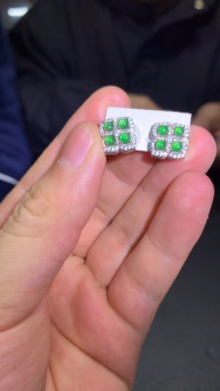 【闪购商品】翡翠耳饰未镶嵌0698921646/多样性发一