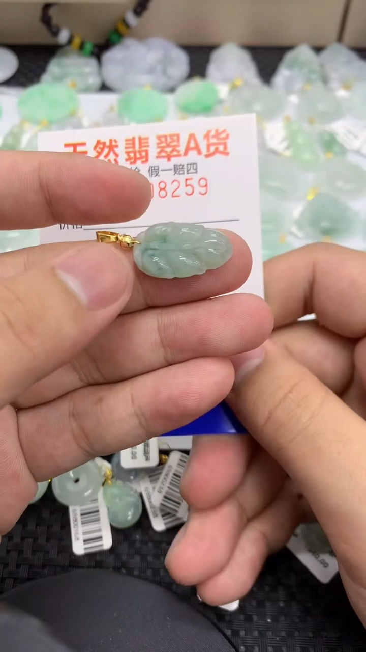 【闪购商品】翡翠颈饰未镶嵌JDAZ18335145987
