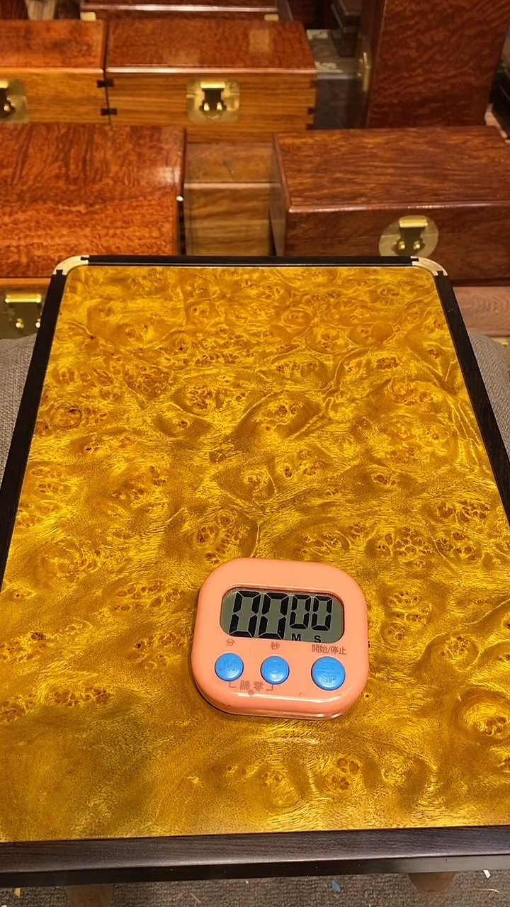 【闪购商品】香樟木木艺茶盘一个