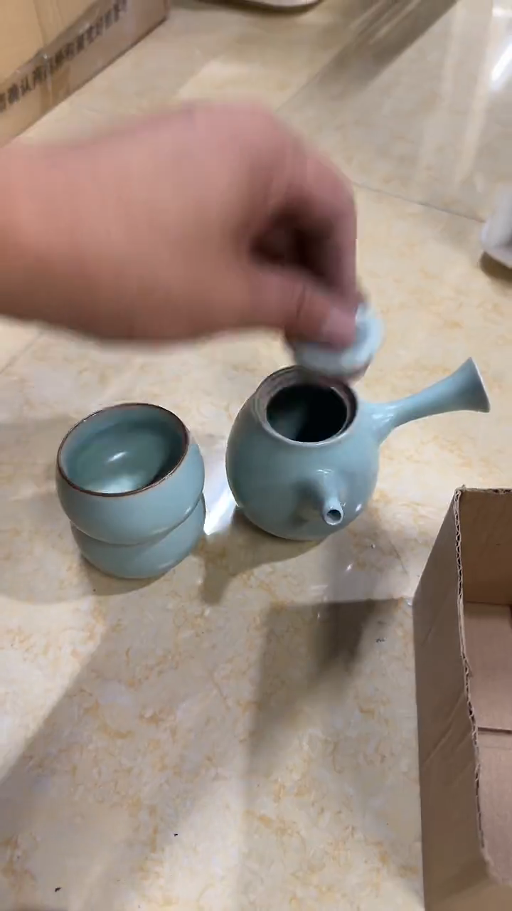 茶具.............