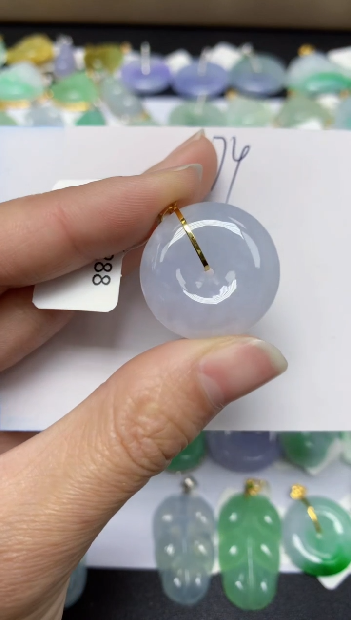 【闪购商品】翡翠颈饰18K金镶嵌 天然翡翠A货