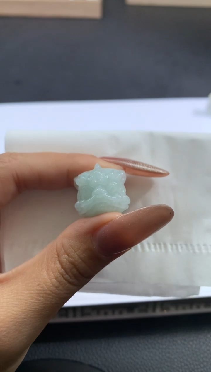 【闪购商品】定制翡翠未镶嵌翡翠