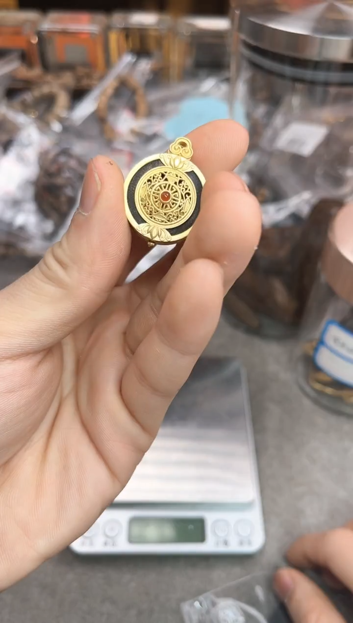 【闪购商品】沉香吊坠193号沉水文莱黑棋吊坠多样性发货1个