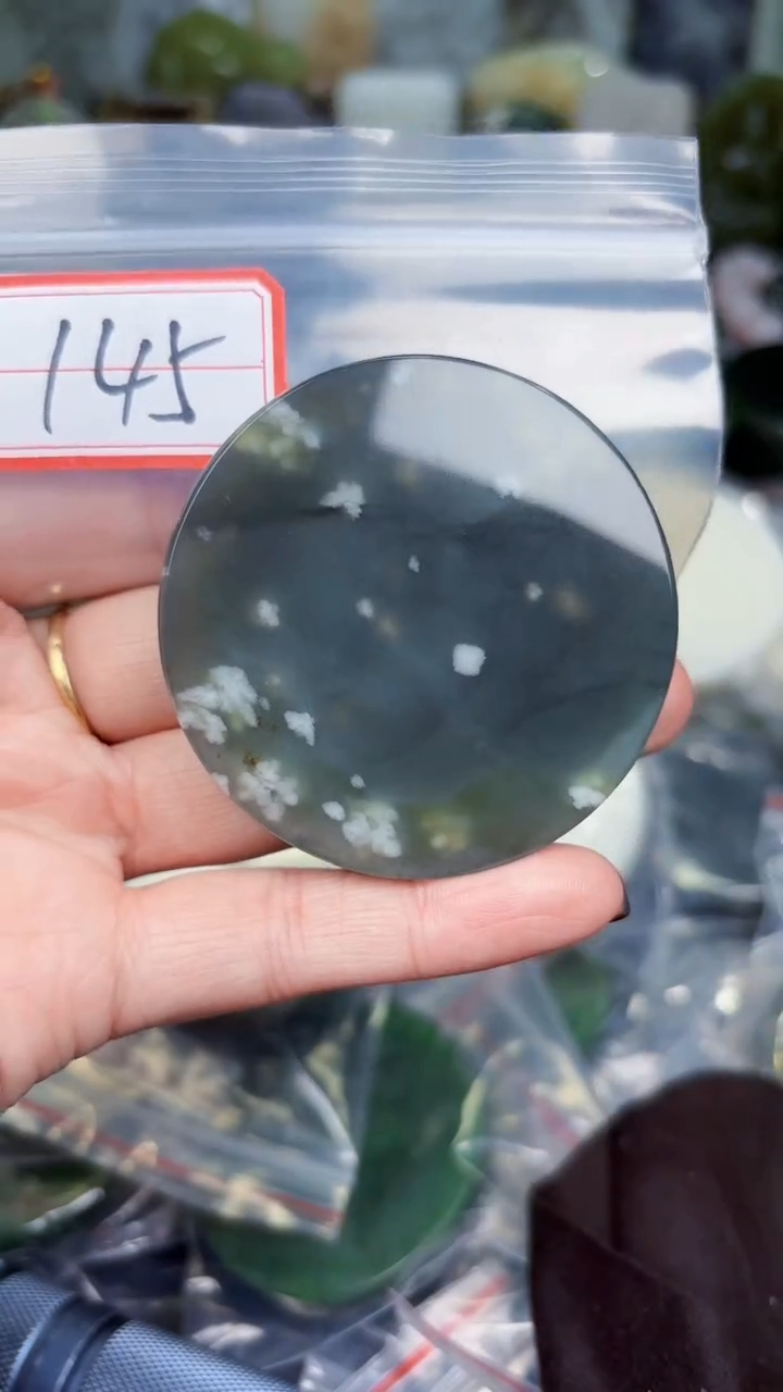 颈饰未镶嵌和田玉和田玉