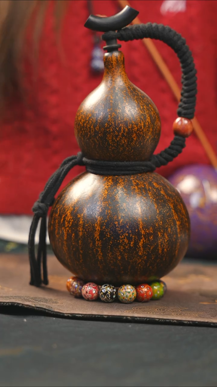 【闪购商品】WG175大漆酒葫芦不包手串及旋转底座