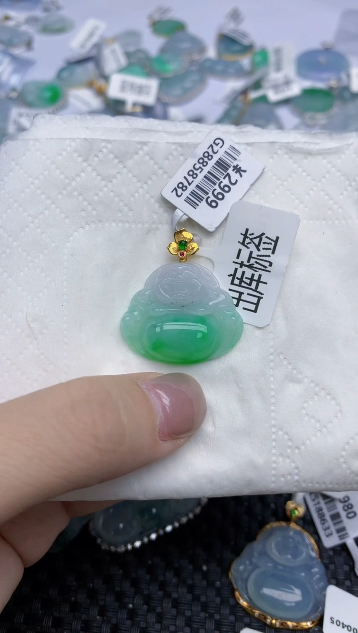 【闪购商品】翡翠颈饰18K金镶嵌天然翡翠A货