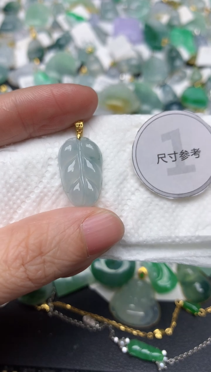 颈饰未镶嵌翡翠天然缅甸A货翡翠