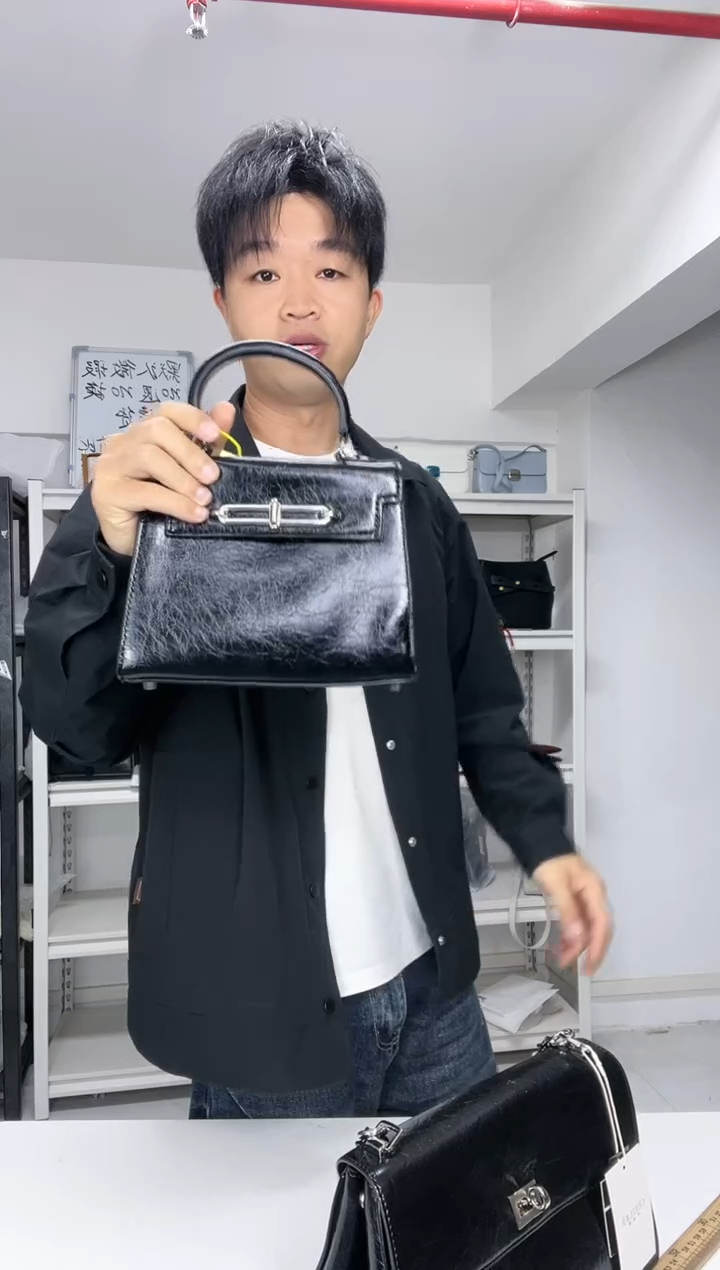 牛皮【尤尤轻奢女包】时尚百搭轻奢款式女包220