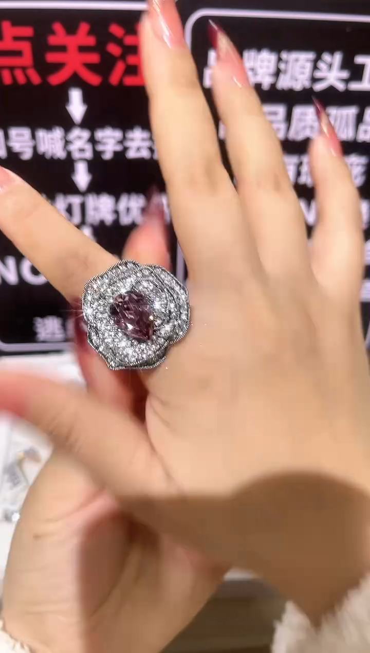 大理石铁合金精品饰界