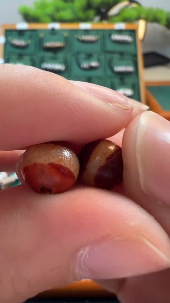 玛瑙/玉髓（覆膜）颈饰未镶嵌59.（微瑕随机发货）