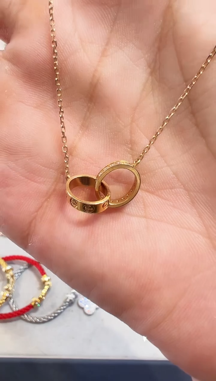 项链18K金镶嵌钻石18k金环环相扣项链