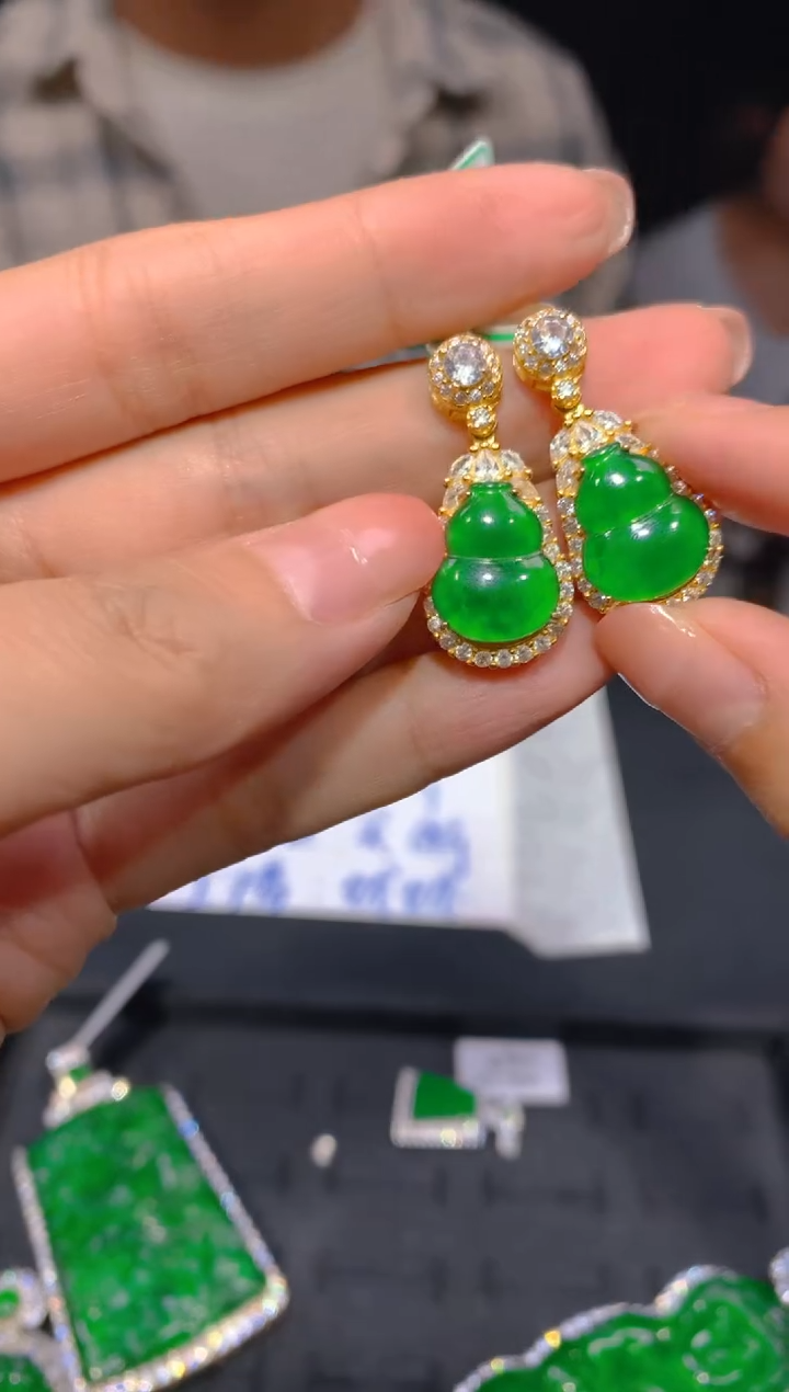 【闪购商品】定制翡翠未镶嵌267多样性发货（发其一）