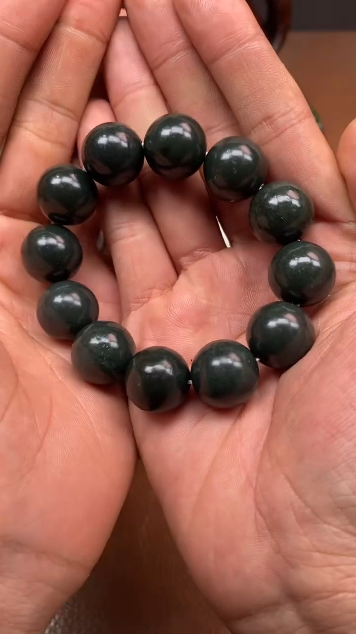 未镶嵌手串和田玉用****3和田玉
