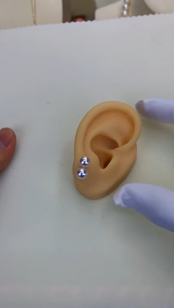 18K金镶嵌DA海水珍珠 GD003 6-7 素钉定制