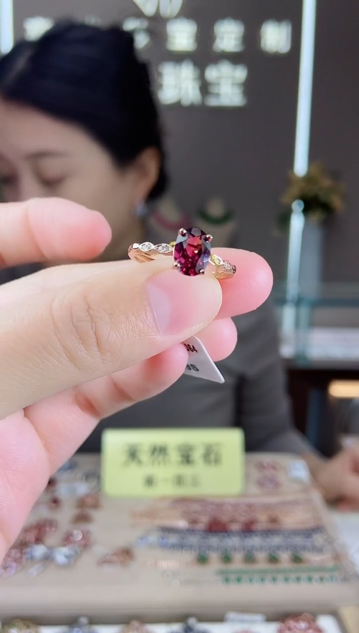 【闪购商品】石榴石手饰银S925镶嵌手饰