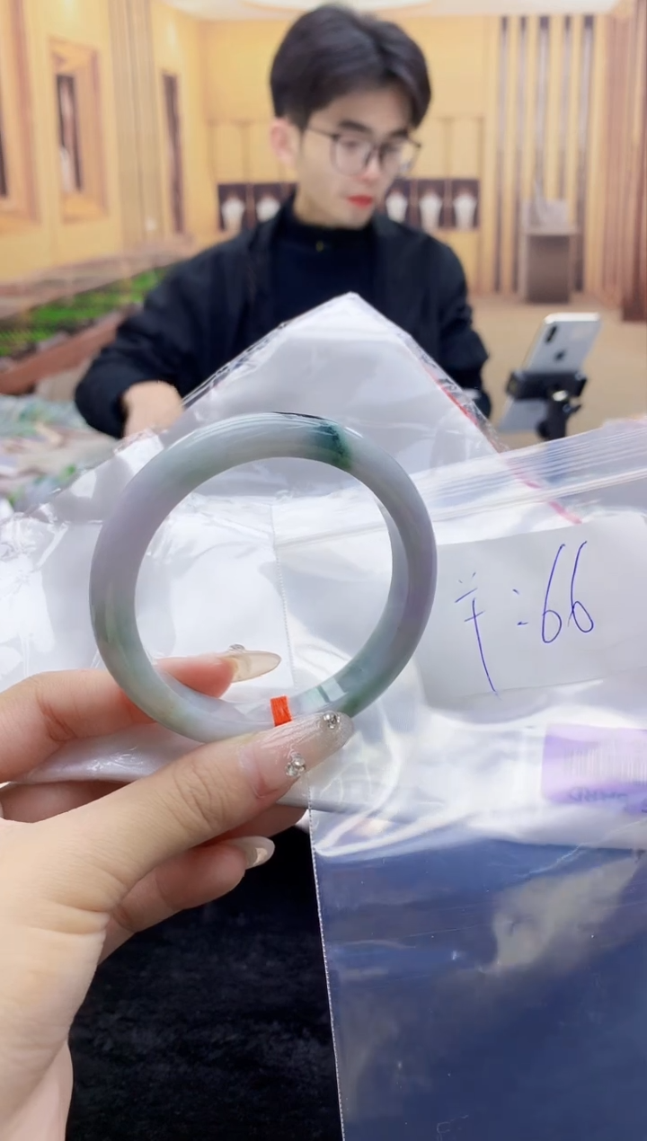 【闪购商品】翡翠手镯未镶嵌0196174881