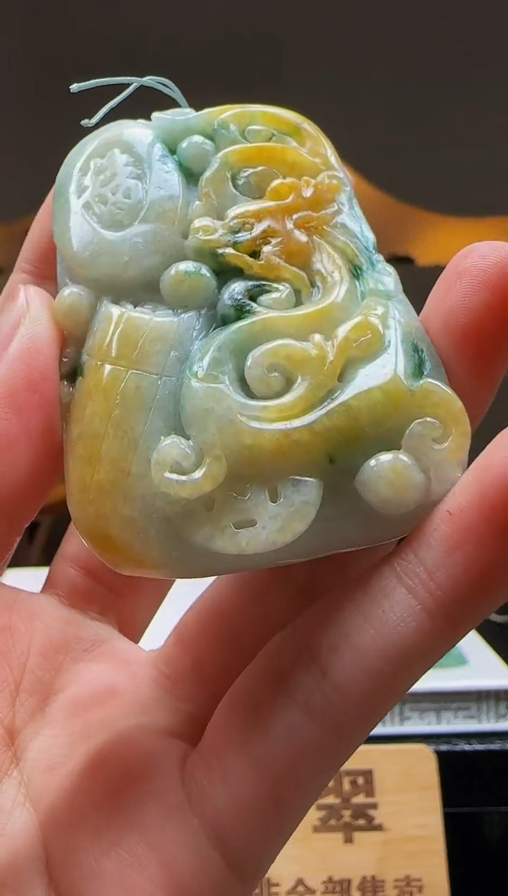 【闪购商品】定制翡翠未镶嵌Q02208翡翠毛货