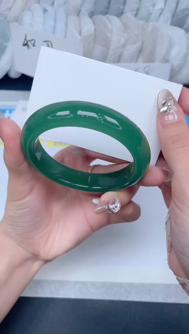 石英质玉手镯未镶嵌A14-58.4