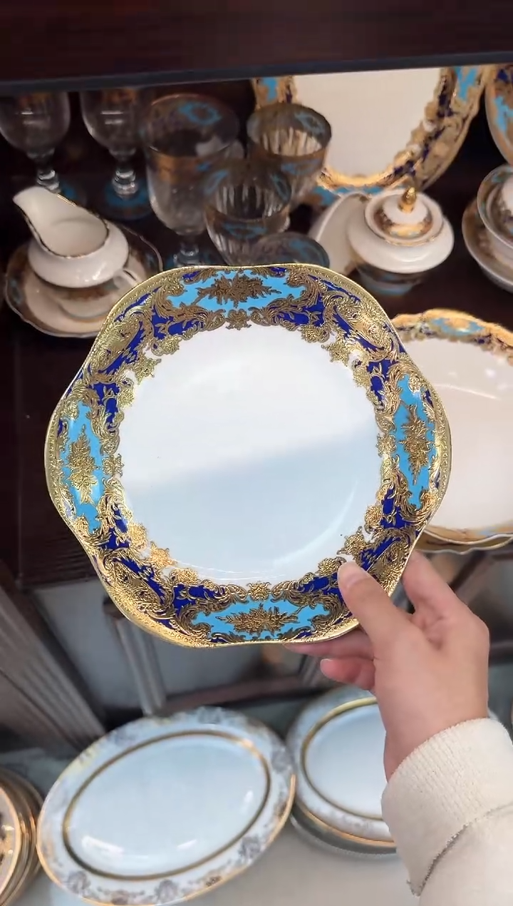 【闪购商品】瓷片8寸异形菜盘1个 春节活动福利价