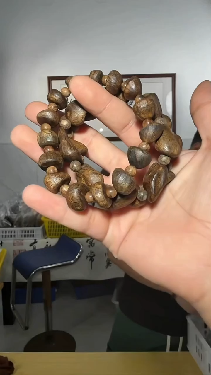 沉香手串128号沉水随行多样性发一