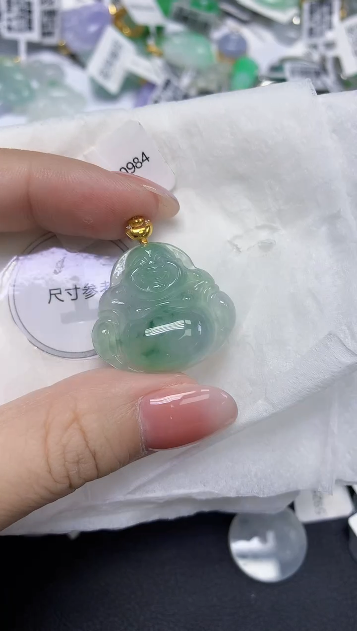 颈饰18K金镶嵌翡翠天然缅甸翡翠A货多样性发一件