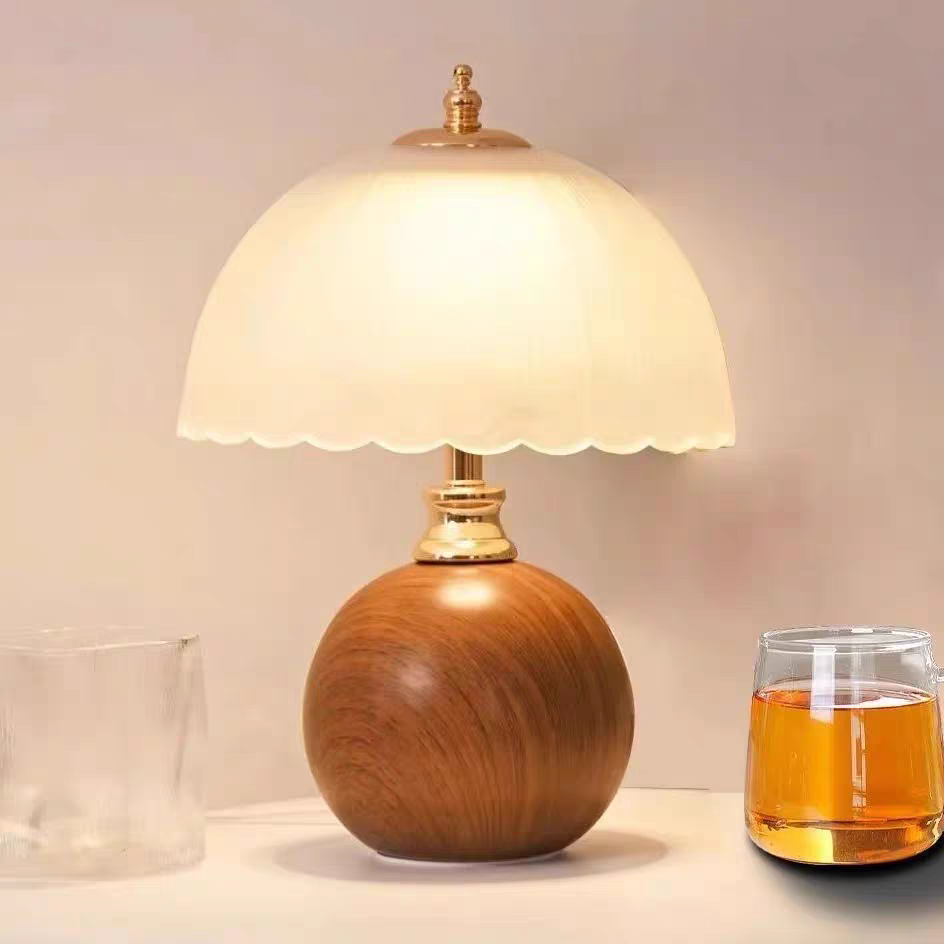 【志诚灯饰】新款台灯床头灯卧室床头高颜值家用简约奶油现代简约