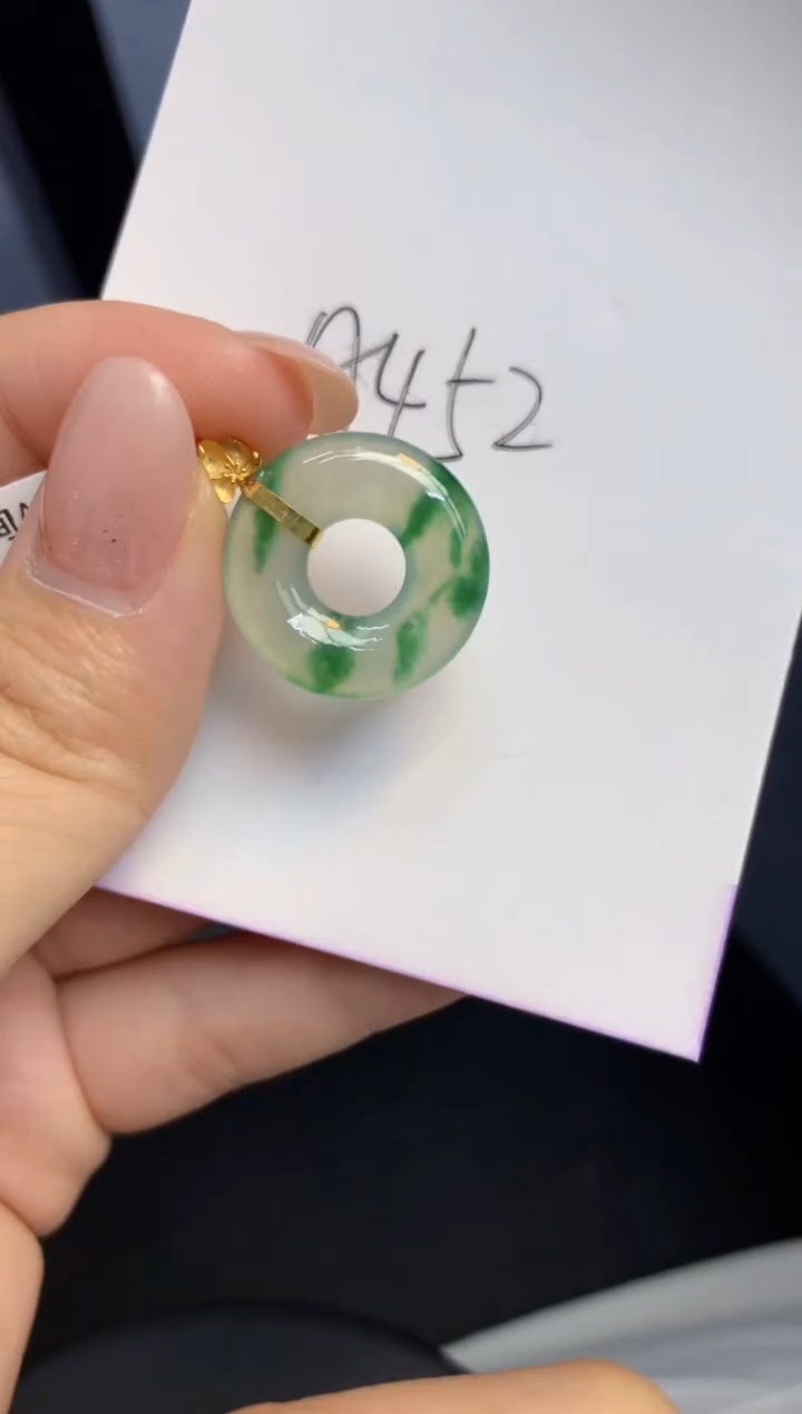 颈饰18K金镶嵌翡翠天然A货缅甸翡翠百元以上9元证书费自理