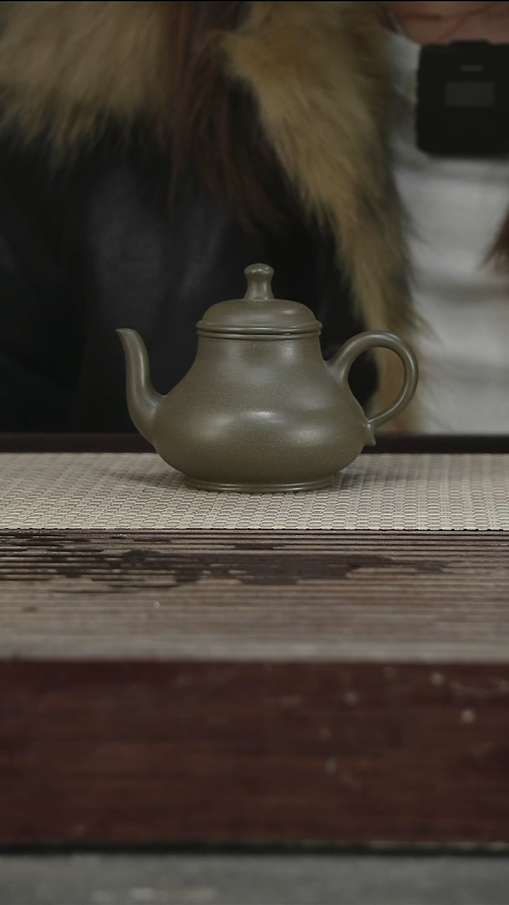 茶壶紫砂103号180CC